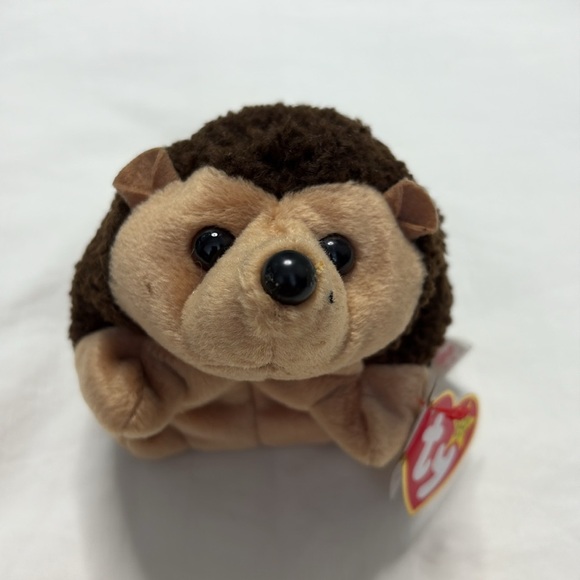 Vintage Ty Brown and Tan Hedgehog Plush Small Pet Toy. Prickles - Picture 5 of 8